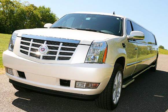 Affordable Limo Service in Fort Wayne, IN - #1 for Rental Limos
